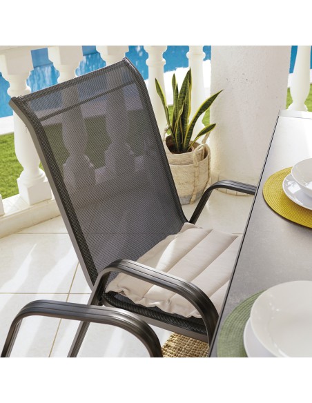 Muestra de muebles de aluminio de jardín