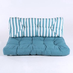 Assento listrado turquesa e almofadas do encosto 2