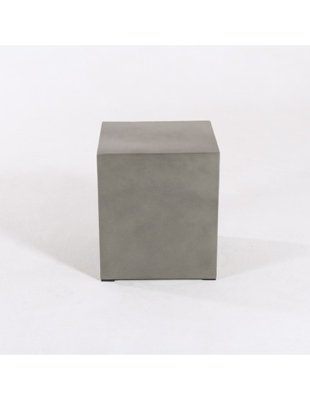 Banco de jardim quadrado de cimento