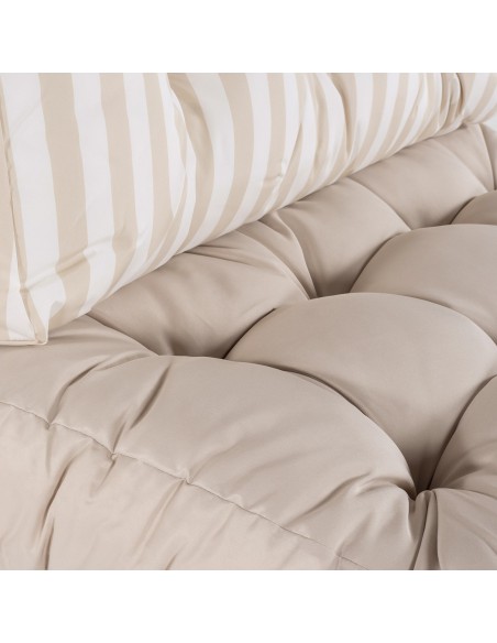 Sofa de paletes com almofadas de assento de baunilha e encosto listrado de baunilha - packcom 4 Sofa de paletes com almofadas de assento de baunilha e encosto listrado de baunilha - packcom 4