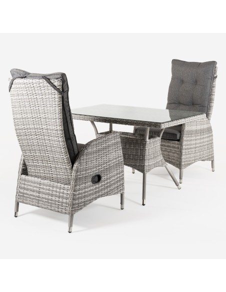 Conjunto de jardim. Tabela 120 cm e 2 poltronas reclinaveis sao