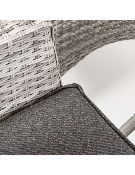 Conjunto de jardim. Tabela 120 cm e 2 poltronas reclinaveis sao