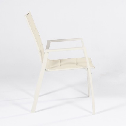 Cadeira acolchoada para exterior em aluminio creme