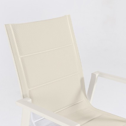 Cadeira acolchoada para exterior em aluminio creme
