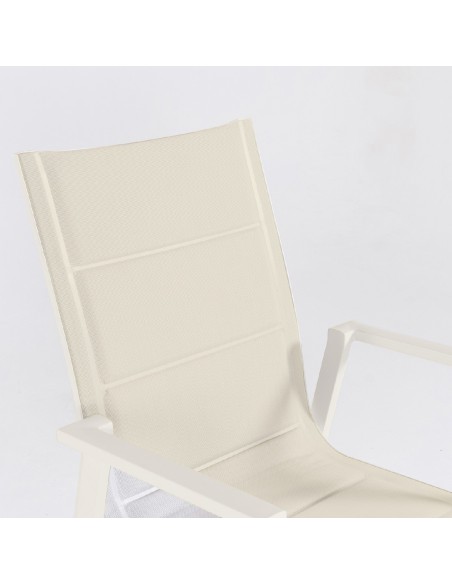Cadeira acolchoada para exterior em aluminio creme