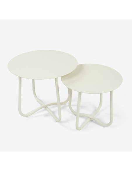 Conjunto Olivia de mesas e poltronas de exterior 50 y  60 com apoio para pes em aluminio branco