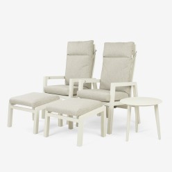 Conjunto exterior de mesa irregular, sillones reclinables y reposapies COMO MEDIANO aluminio blanco roto