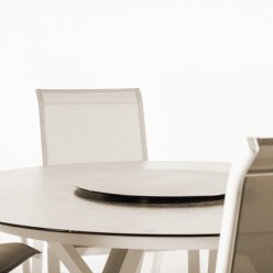 Conjunto de mesa con cristal redonda de 150cm y 6 sillones malmo crema 2